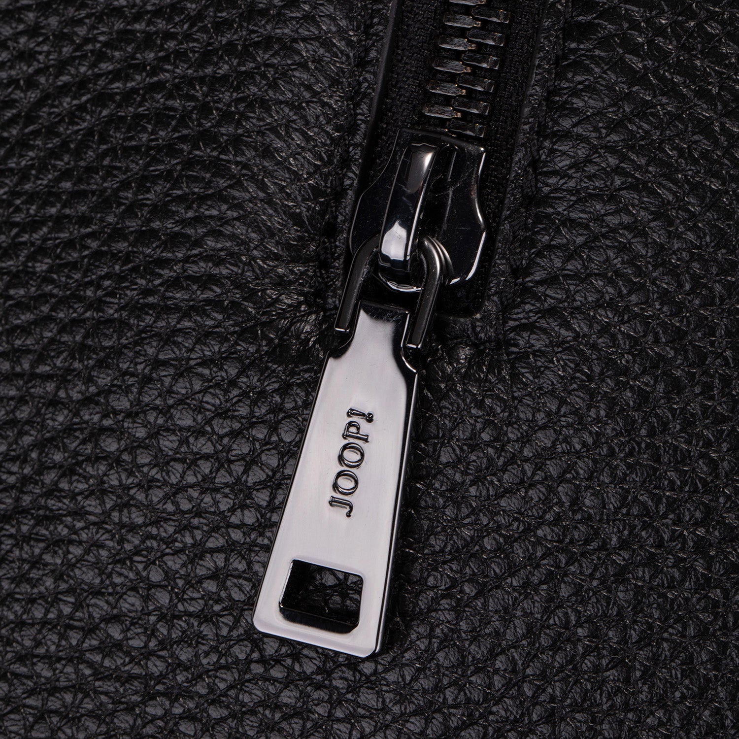 Cardona Eris Washbag LHZ