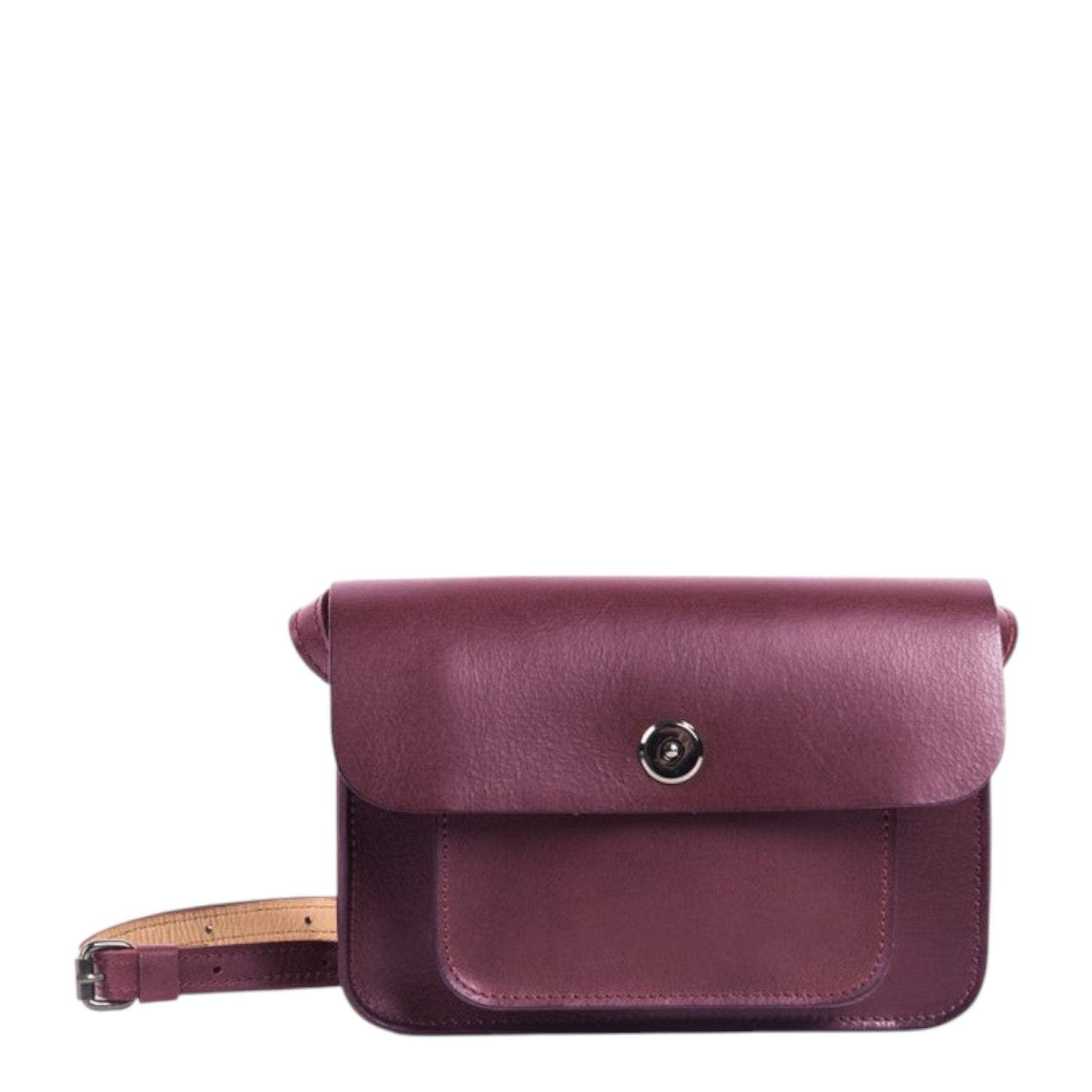 Lieblingstasche Abby crossbody bag in burgundy leather with a front pocket and silver clasp.