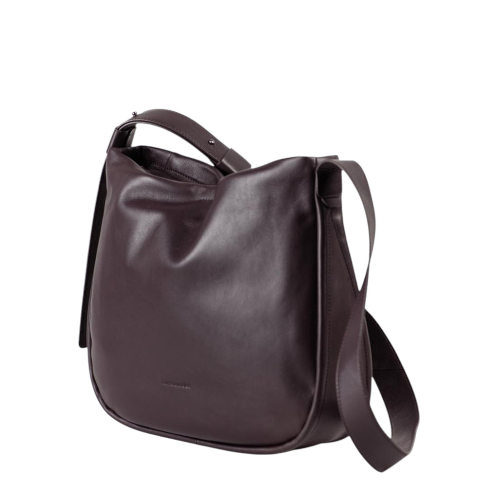 Lieblingstasche Coral dark brown leather hobo shoulder bag with a minimalist design and adjustable strap