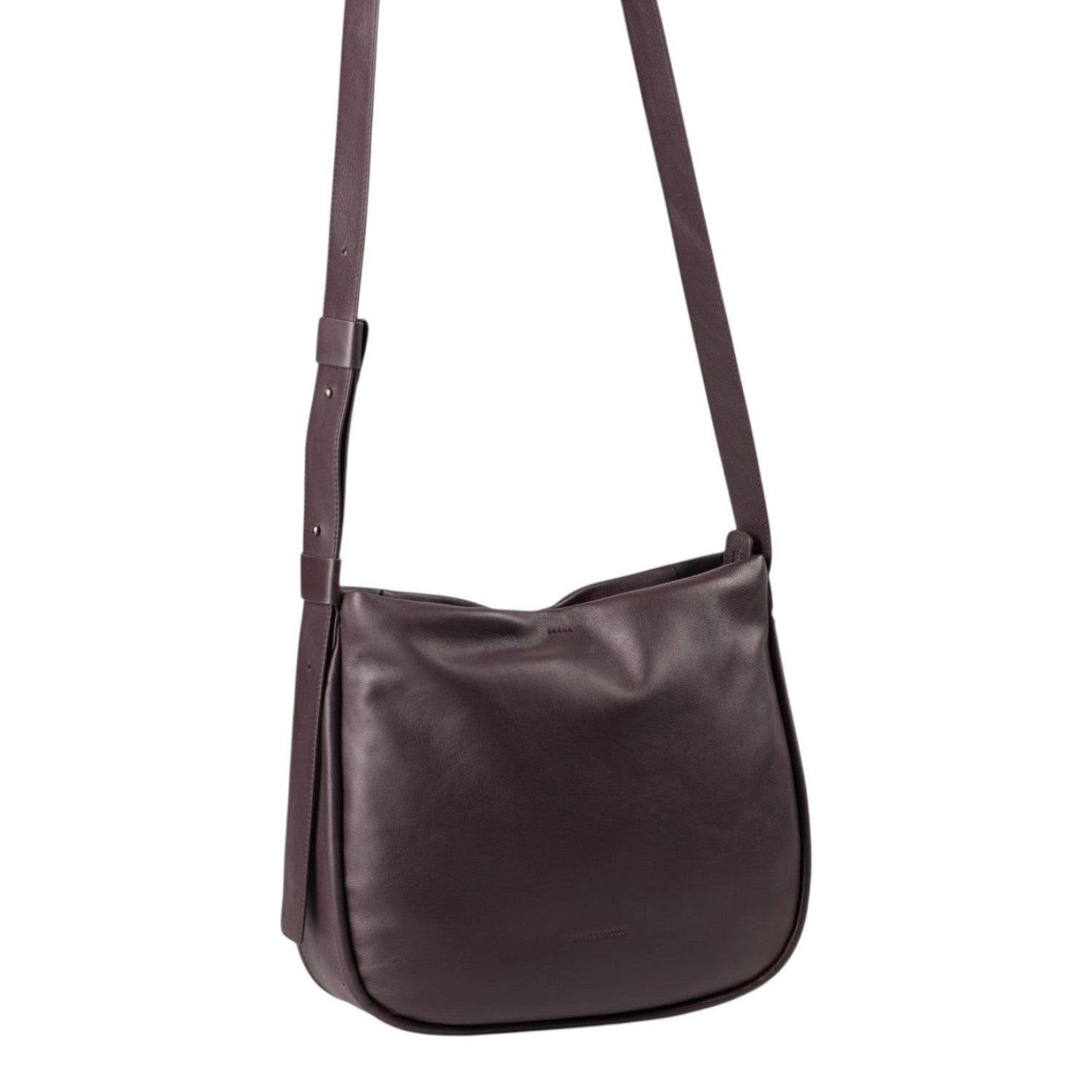 Lieblingstasche Coral dark brown leather crossbody bag with an adjustable shoulder strap