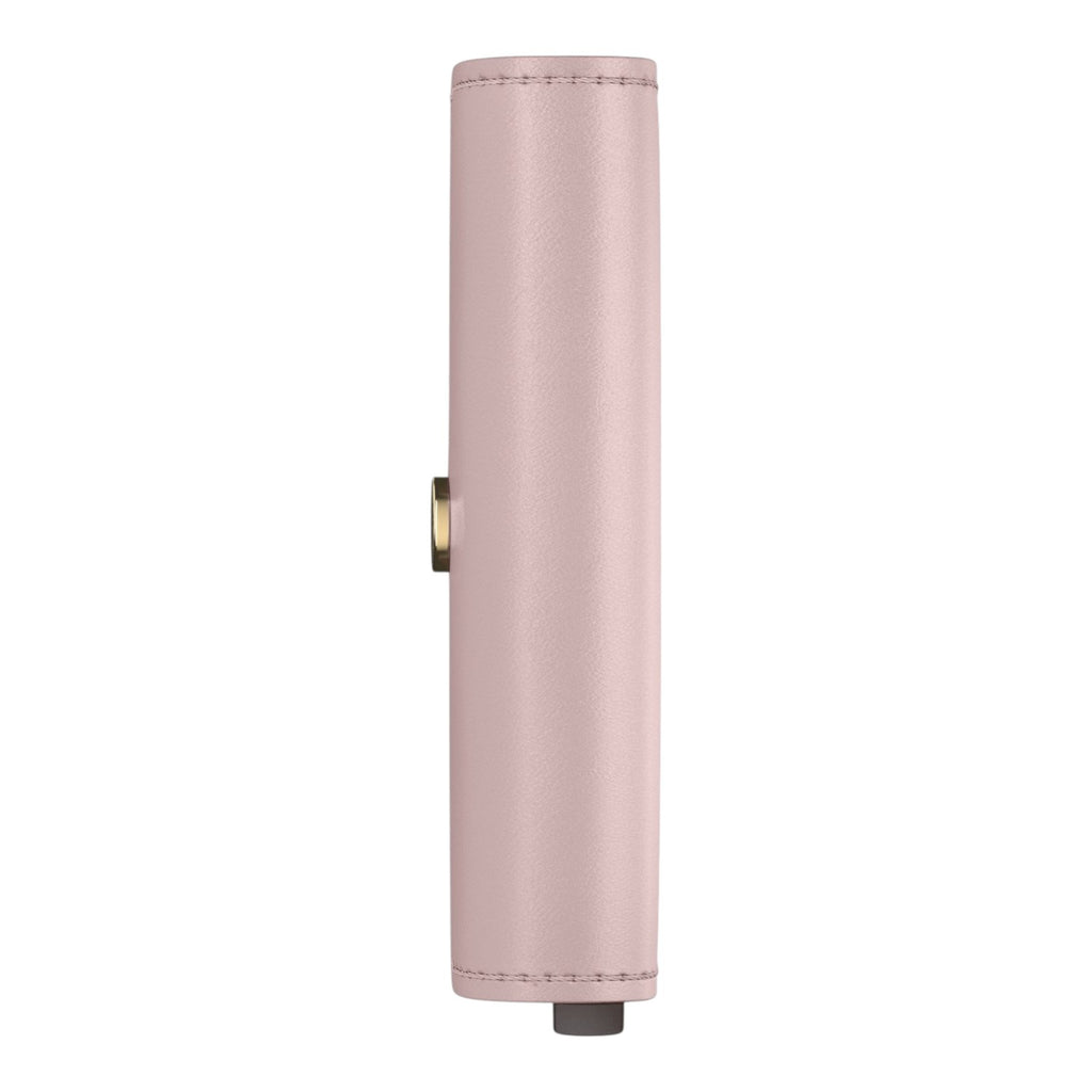 Side view of a Lieblingstasche Envelope Original clutch in soft pastel pink leather with gold hardware detail.