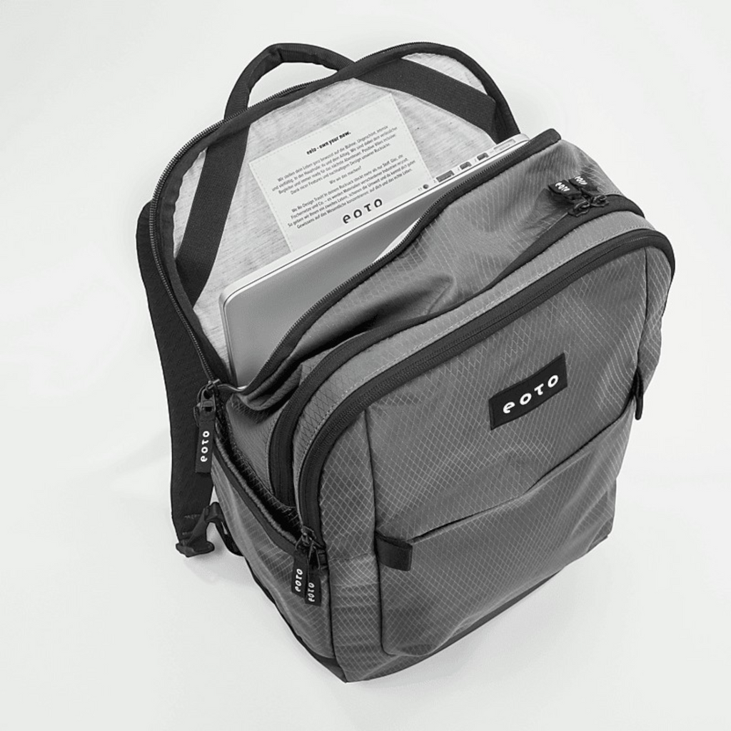 Lieblingstasche eoto Tidy22 grey laptop backpack with open main compartment and internal laptop sleeve