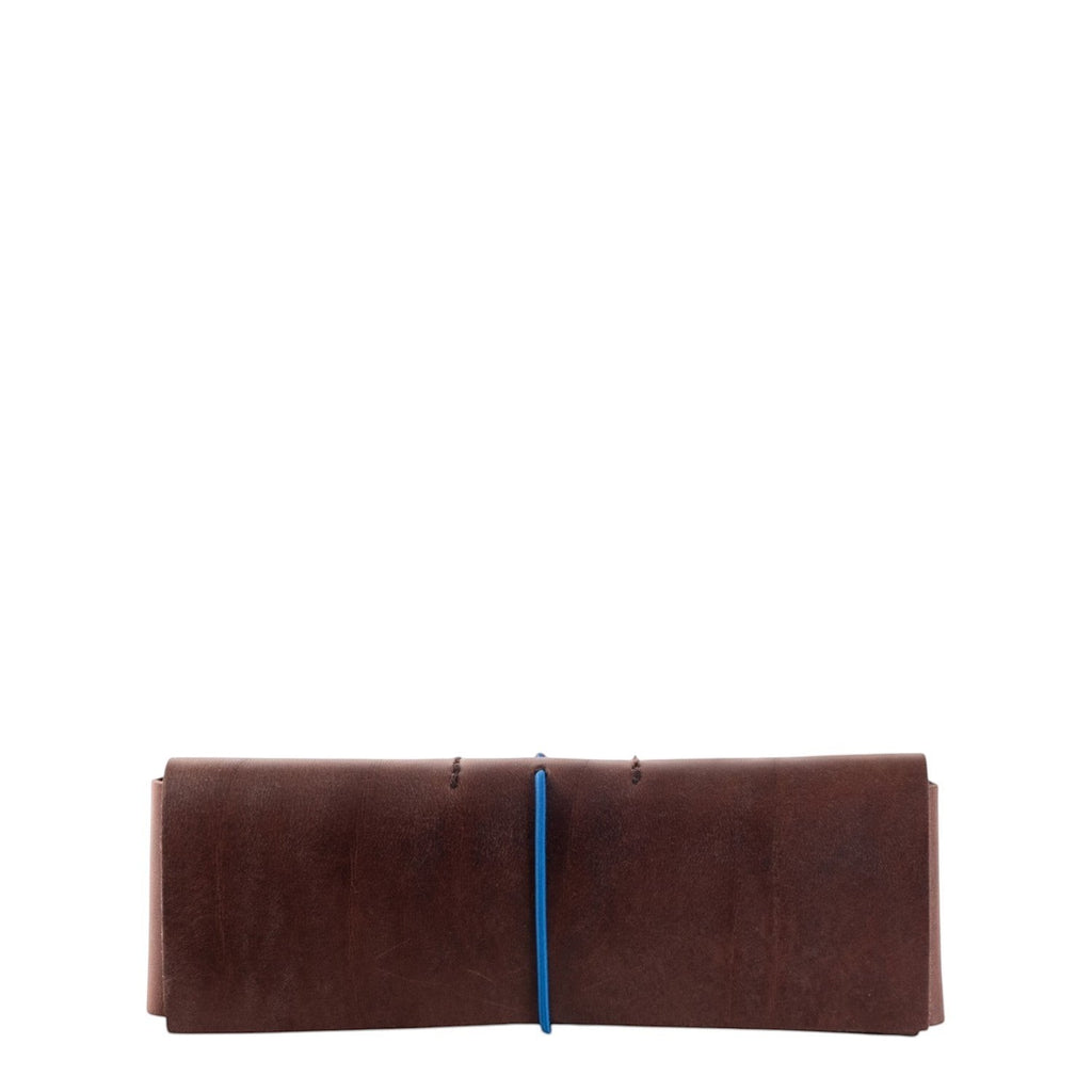 Lieblingstasche Keeper Etui brown leather pencil case with a vibrant blue elastic band closure