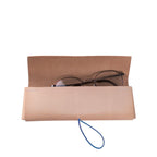 Lieblingstasche Keeper Etui natural leather glasses case with blue elastic closure and glasses inside
