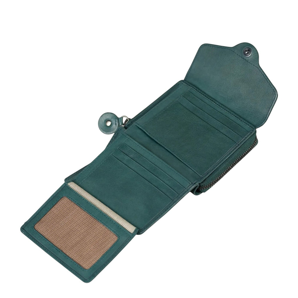 Lieblingstasche Lesley green leather wallet with open interior, card slots, and ID window