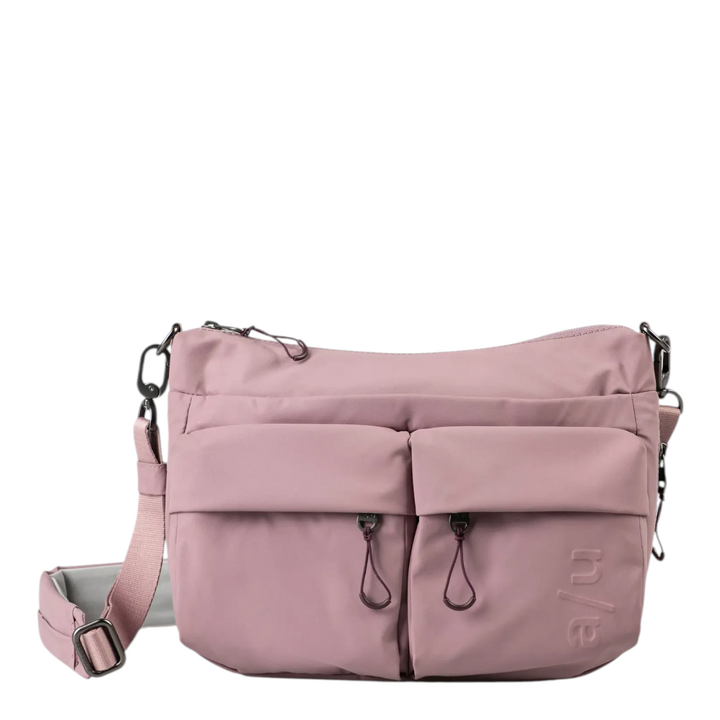 Lieblingstasche Mogami RE lite dusty pink crossbody bag with two front pockets and adjustable shoulder strap