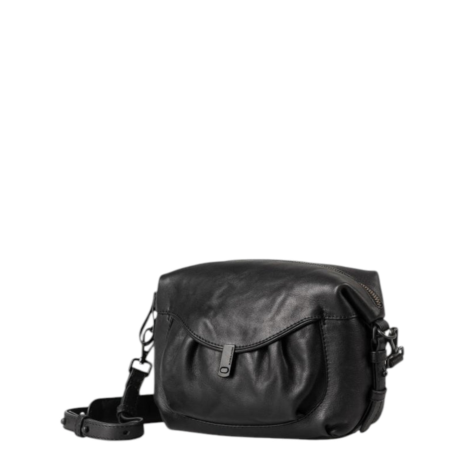 Lieblingstasche Mrs. Cannoli black leather crossbody bag with a soft ruched flap and adjustable shoulder strap.