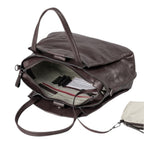 Lieblingstasche Mrs. Chiffon Pie dark brown leather handbag with open top, interior pockets, and detachable pouch