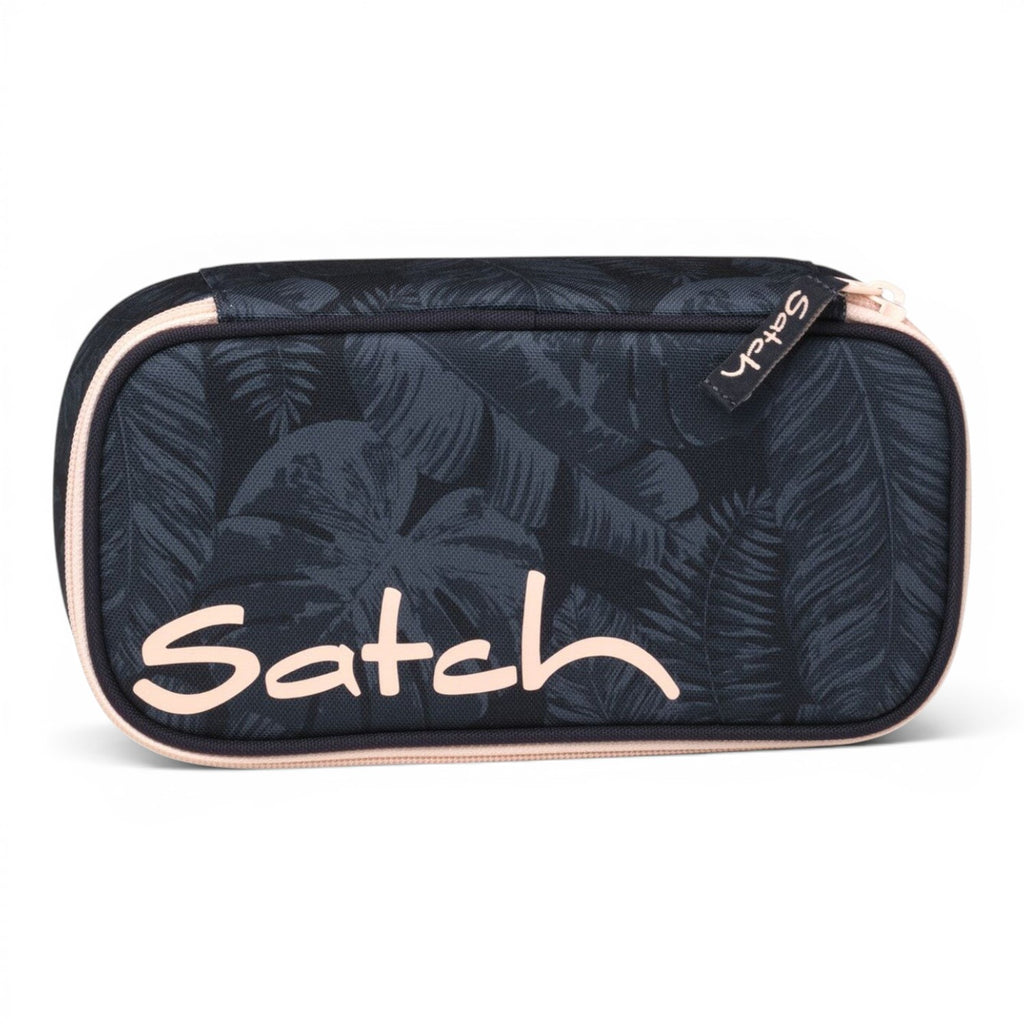 Lieblingstasche Satch Schlamperbox pencil case in dark grey with a black tropical leaf pattern and light pink trim.