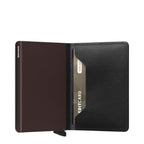 Lieblingstasche Secrid Slimwallet in black leather with a dark brown metal card protector and RFID protection