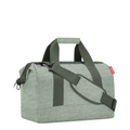 Lieblingstasche Allrounder M travel bag in light green water-repellent polyester with padded shoulder strap