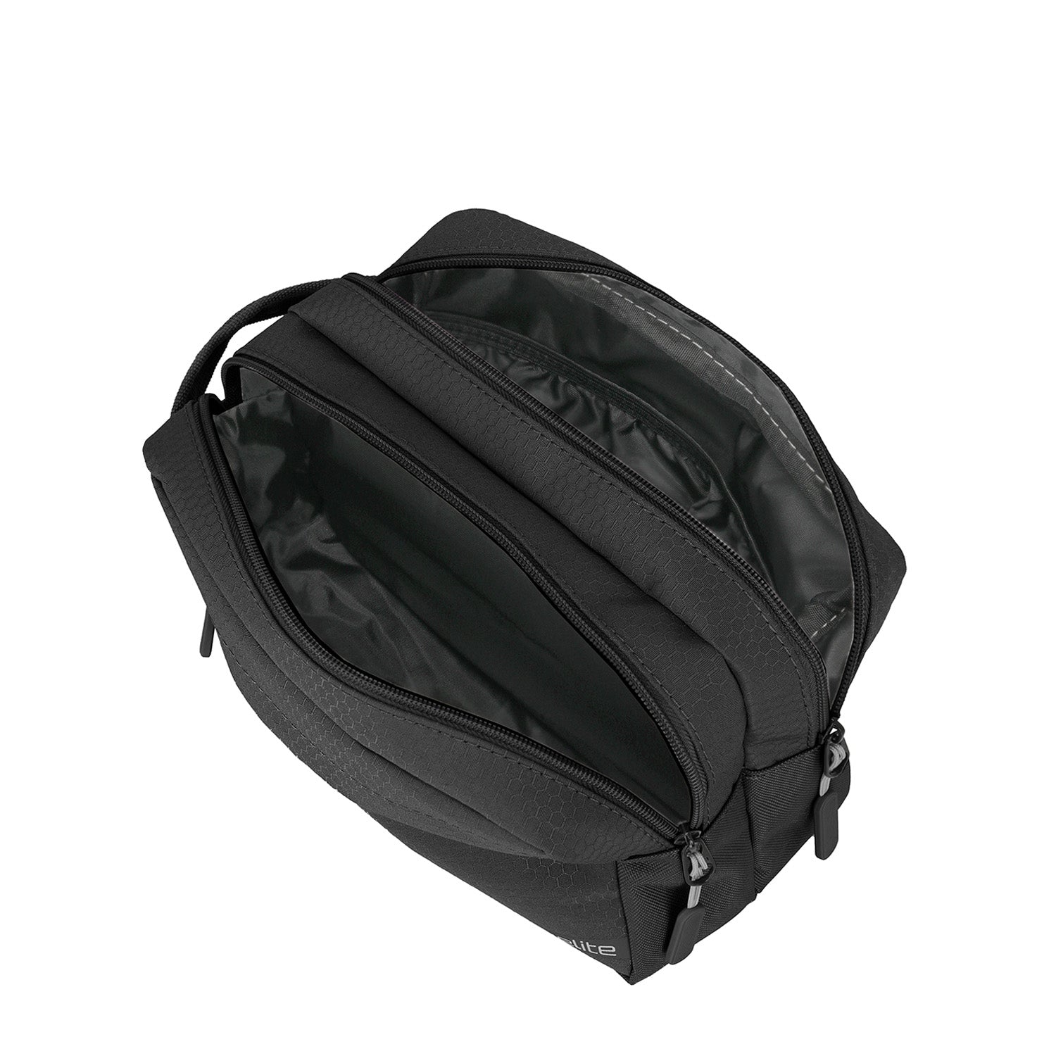 Kick Off toiletry bag