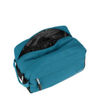 Kick Off toiletry bag