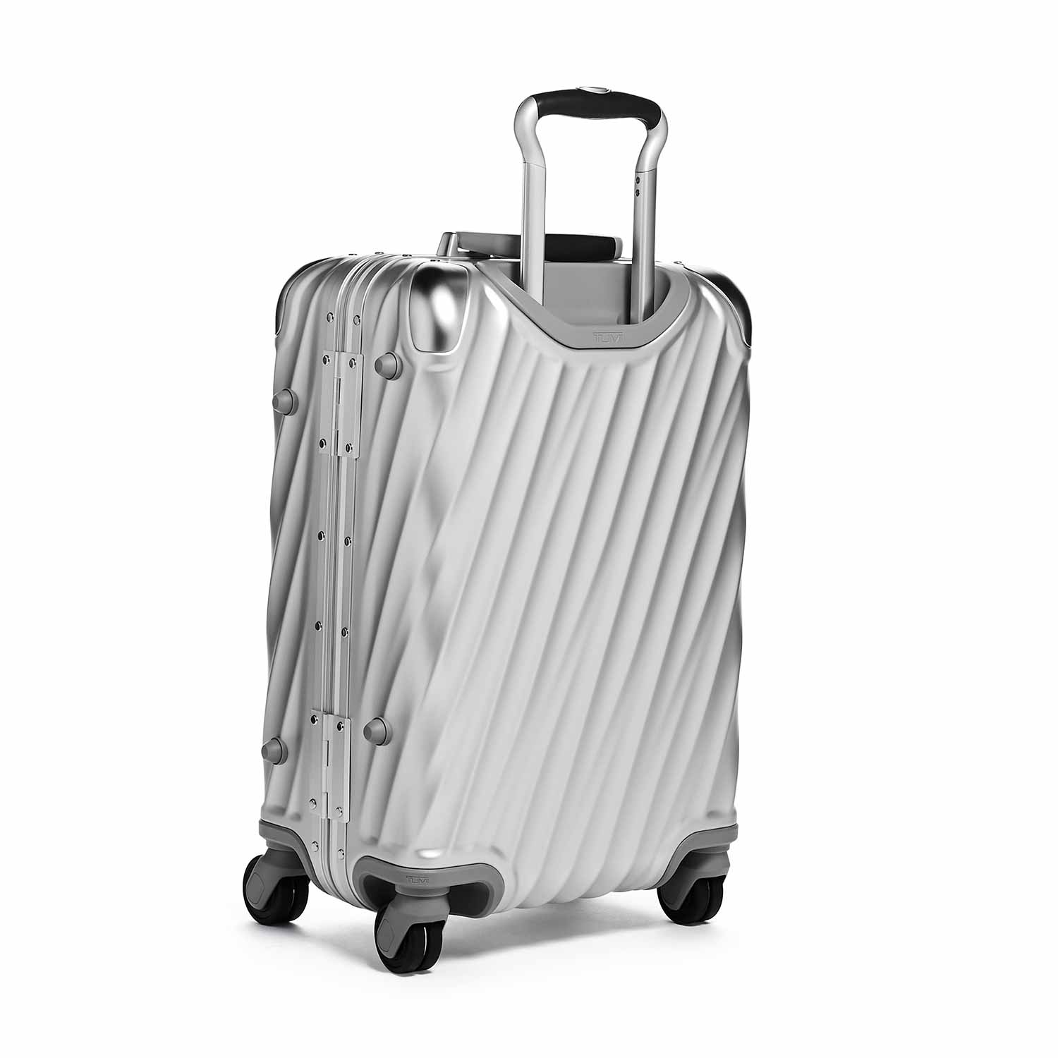 19 Degree Aluminium International Carry-On