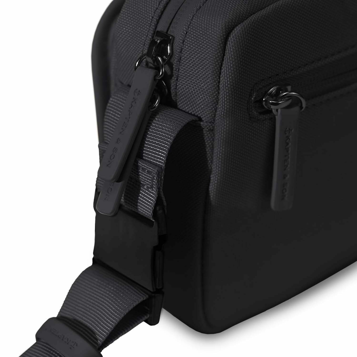 Kapten-Son_Lulea_all-black_7