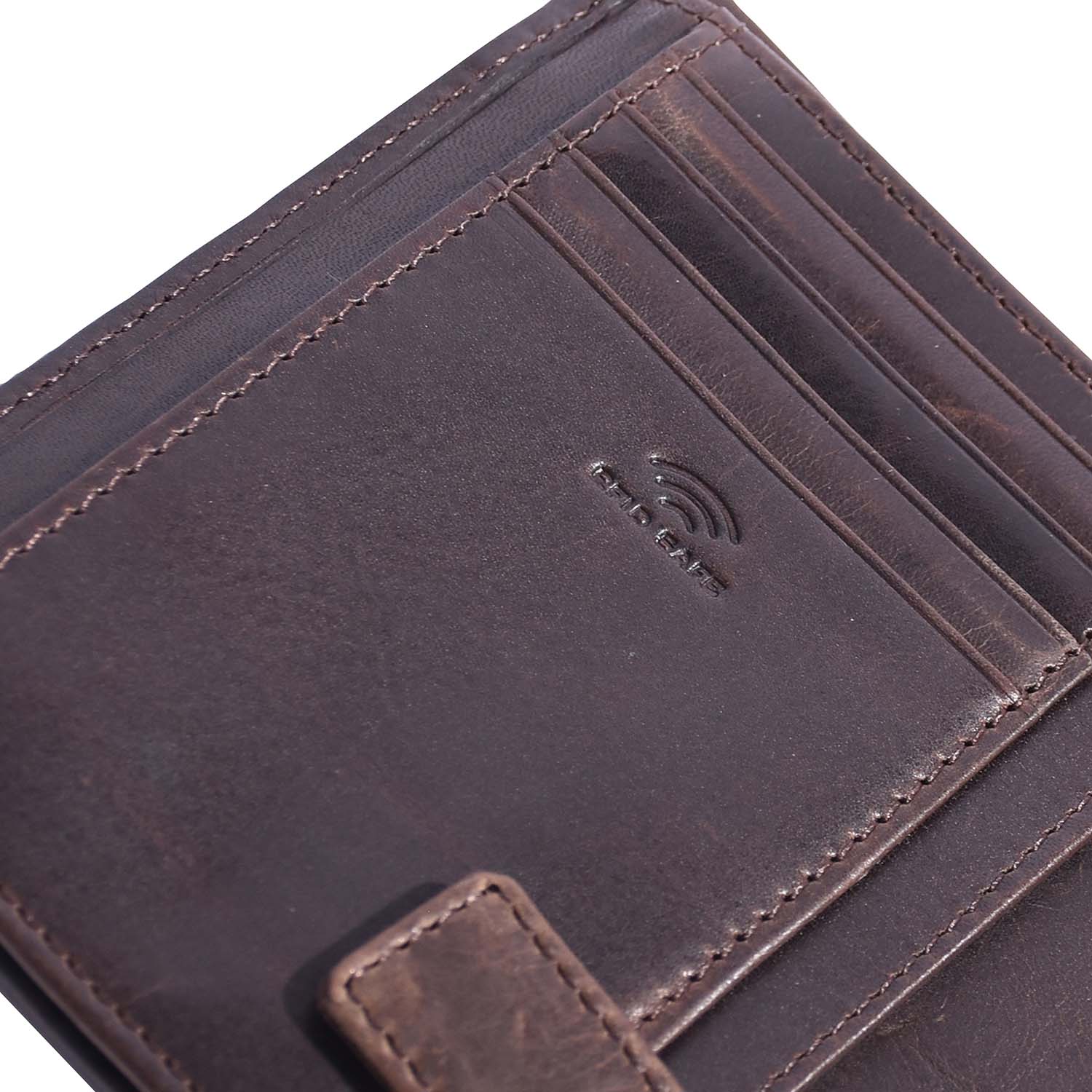 Ma-tre_BIRKHEIM-Friedolf-Billfold-LV8_4060001775-702_darkbrown_06