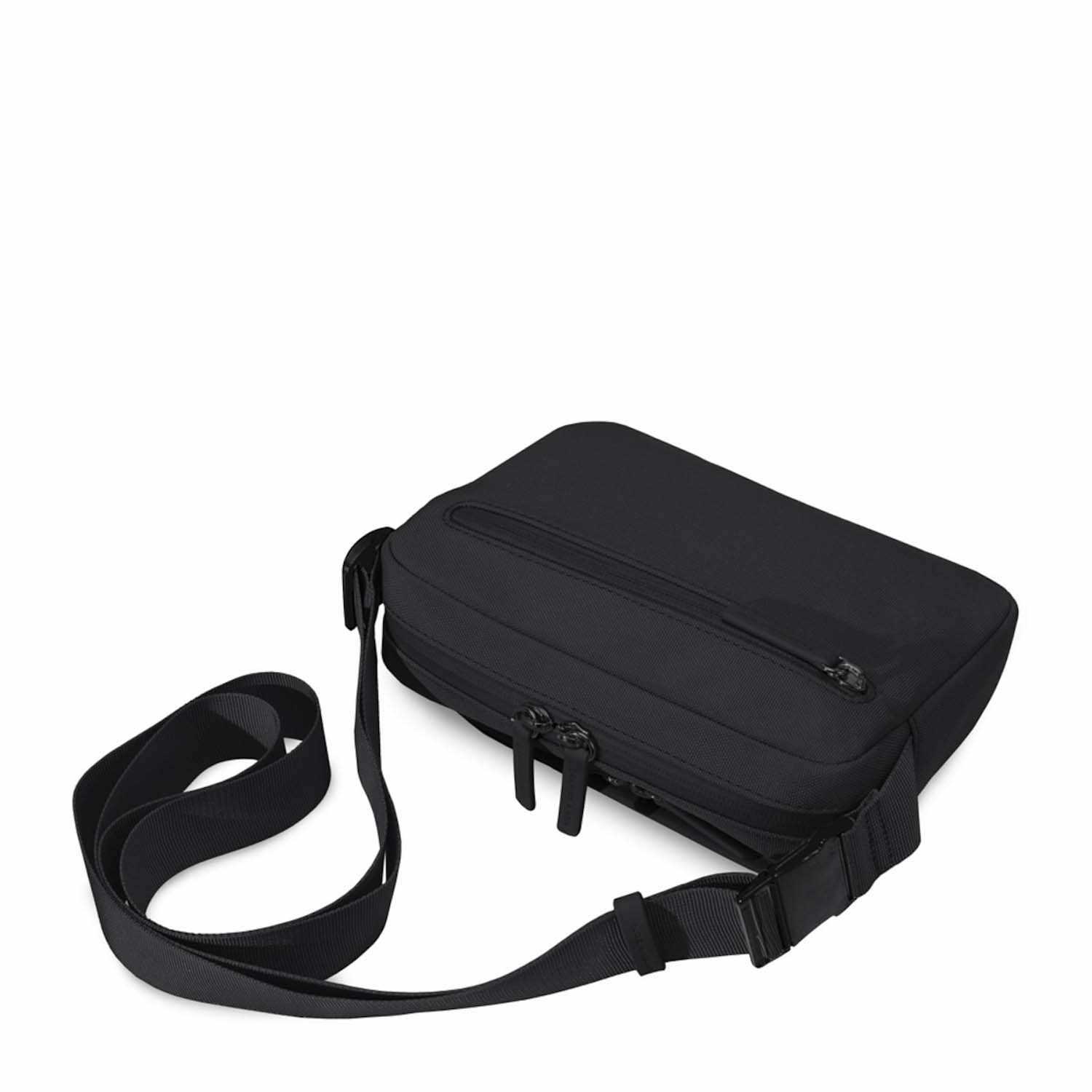 Kapten-Son_Lulea_all-black_5