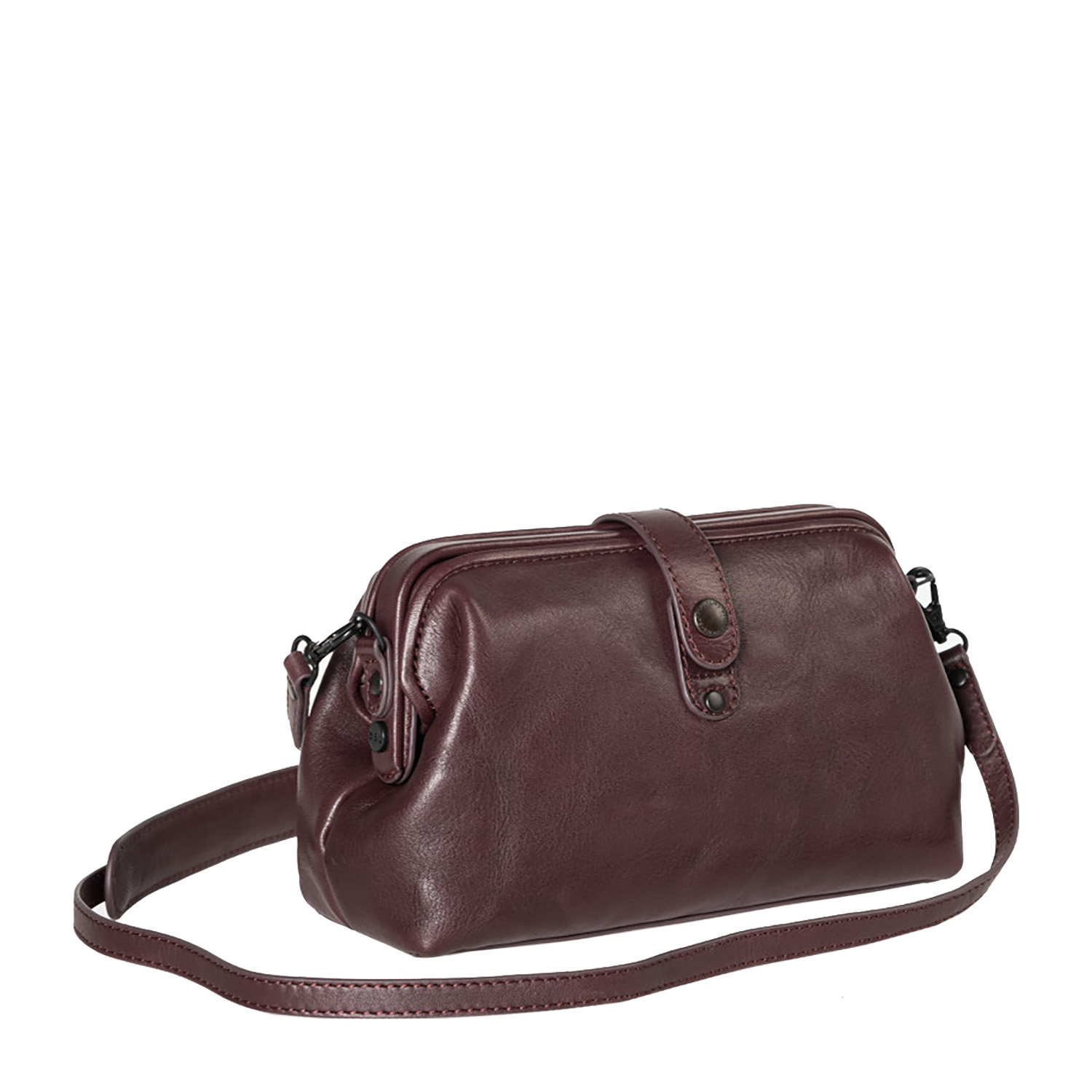 aunts-uncles_Mrs-Eclair_burgundy_02
